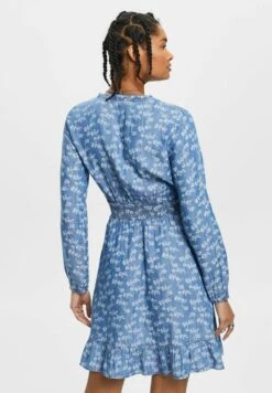 Edc By Esprit Mit Floralem Print - Spijkerjurk - Blue Medium Washed New 10 Edc By Esprit Mit Floralem Print - Spijkerjurk - Blue Medium Washed New -Esprit 0377a6e4e8234d5b948c86009037cb61