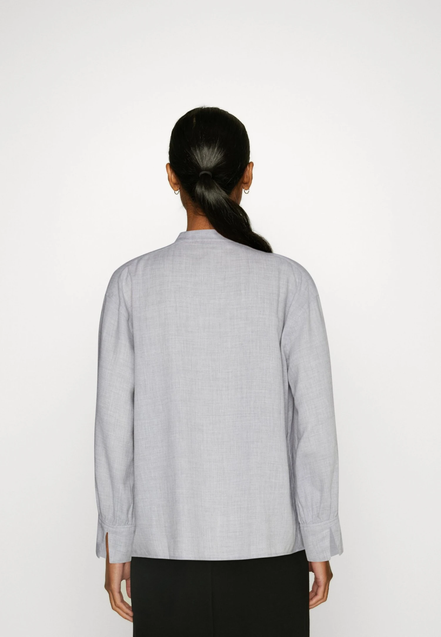 ESPRIT Short Blouse - Overhemdblouse - Light Grey 5 ESPRIT Short Blouse - Overhemdblouse - Light Grey - Afbeelding 3