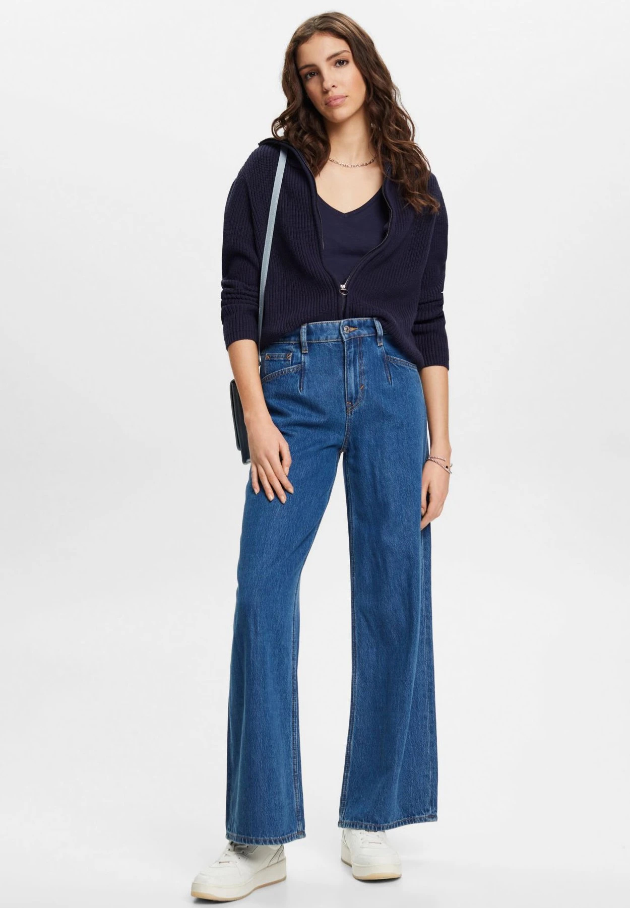 ESPRIT Sticht - T-Shirt Basic - Navy 7 ESPRIT Sticht - T-Shirt Basic - Navy - Afbeelding 5