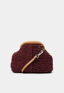 ESPRIT Clutch - Bordeaux Red 15 ESPRIT Clutch - Bordeaux Red -Esprit 08f54b1baae3435aa4cf29a3e2c47656