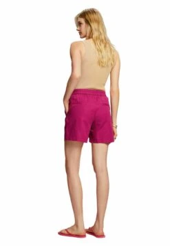 ESPRIT Shorts - Dark Pink 14 ESPRIT Shorts - Dark Pink -Esprit 16b7a3c417874db7b9ce77c5f43062b5