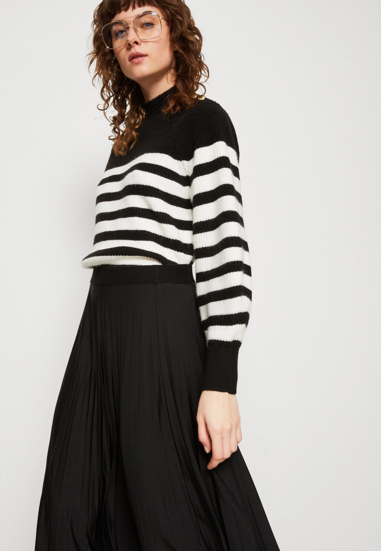 ESPRIT Plissee Skirt - Plooirok - Black 6 ESPRIT Plissee Skirt - Plooirok - Black - Afbeelding 4