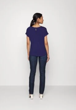 Edc By Esprit Low Rise - Straight Leg Jeans - Blue Dark Wash -Esprit 1e2d3008eebb496a9ab8d349ab561837
