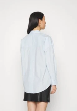 ESPRIT Compact- Blouse - Pastel Blue 13 ESPRIT Compact- Blouse - Pastel Blue -Esprit 26aedbf412b44170a7d1a3f7c3e8f6c9