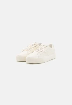 ESPRIT Sneakers Laag - Off White -Esprit 27f07b887a2a45d3bd38fd9468ed01fc