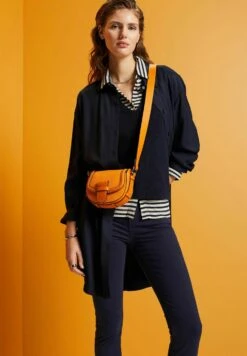 Edc By Esprit Stretchige Mid Rise In Cropped-Länge - Slim Fit Jeans - Navy -Esprit 2b49a4537ddb4fdca843e0a56eb36d8c