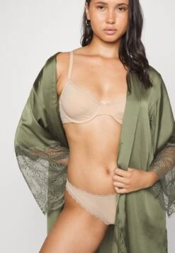 ESPRIT Feminine Hipster - String - Dusty Nude -Esprit 320cafd2e1e841e0925a60c15de0b826