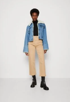 ESPRIT Straight Leg Jeans - Sand -Esprit 37248db5e56742e4b28ba0afd7f74db8