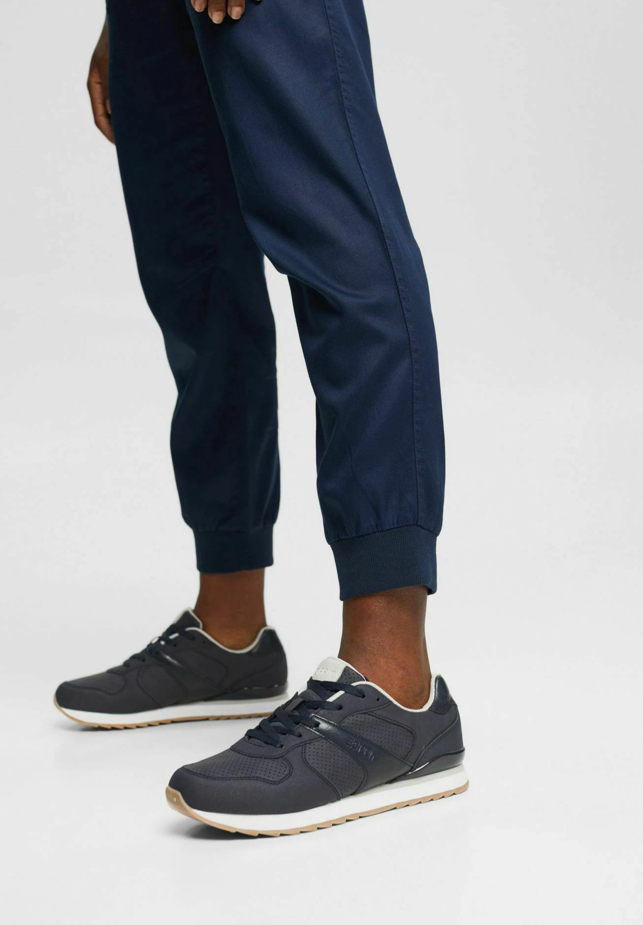 ESPRIT Material-Mix-Sneaker In - Sneakers Laag - Navy 3 ESPRIT Material-Mix-Sneaker In - Sneakers Laag - Navy
