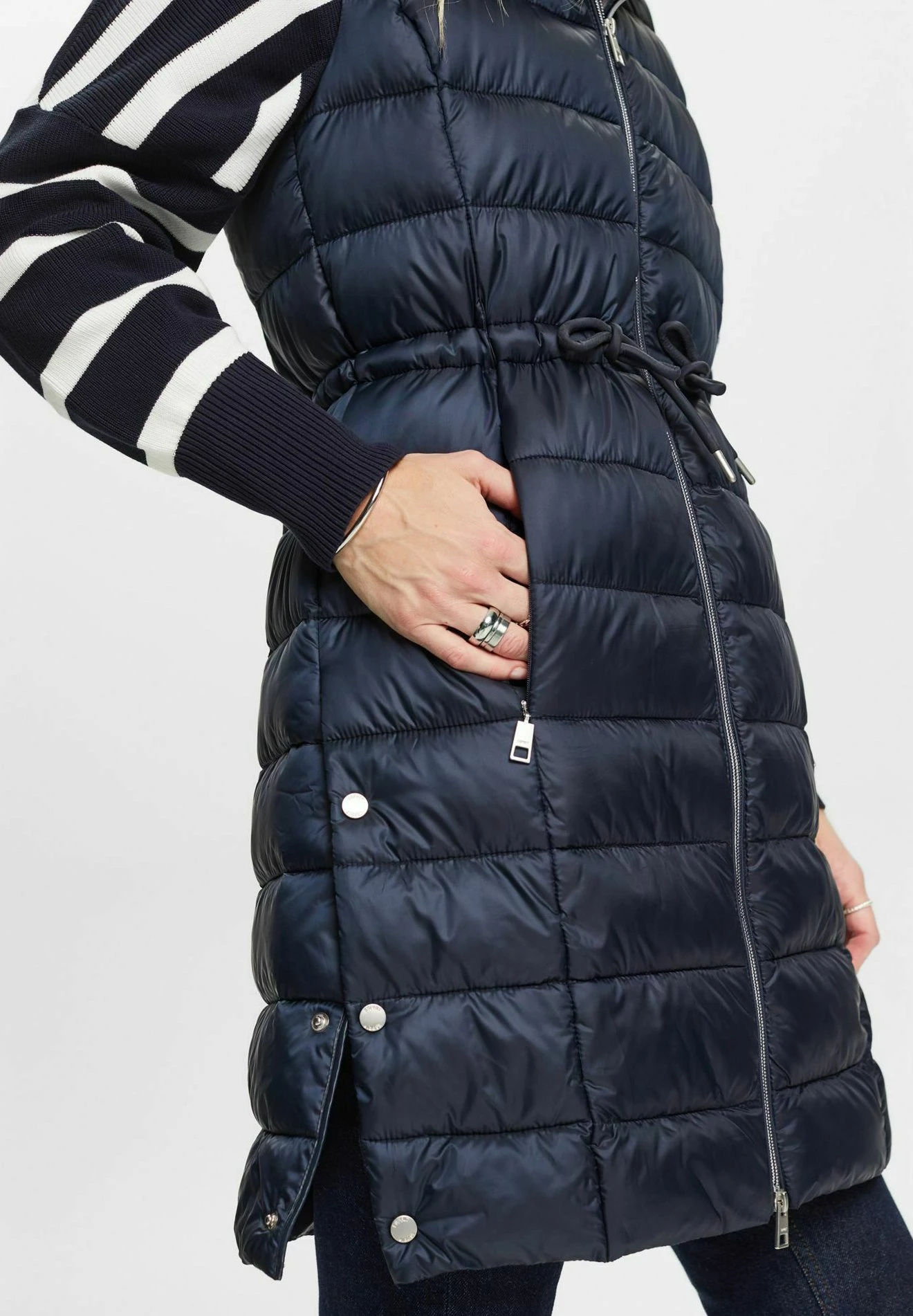 ESPRIT Recyceltlange Stepp - Bodywarmer - Navy 7 ESPRIT Recyceltlange Stepp - Bodywarmer - Navy - Afbeelding 5