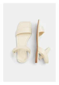 ESPRIT Sandalen - Off White 14 ESPRIT Sandalen - Off White -Esprit 431a6081d2ab4290b2622ac8ca83f588