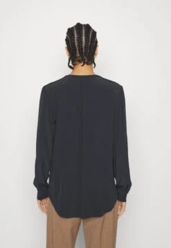 ESPRIT Henley - Blouse - Black 13 ESPRIT Henley - Blouse - Black -Esprit 456566b388a5443cbd9e6de6b232ff9d