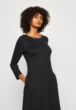ESPRIT Dress - Jerseyjurk - Black -Esprit 4a5f797b6eac4bada8cb00757831dc34