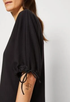 ESPRIT Dress- Jerseyjurk - Black -Esprit 4adb3d09470143c599533b269be2b7ae