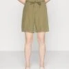 ESPRIT Shorts - Pistachio Green -Esprit 4d6a042771ca409c8833c927cef1f419