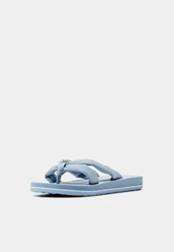 ESPRIT Multistrap-Design - Teenslippers - Light Blue -Esprit 602996b2aef24c06aaa006fe5147c31d