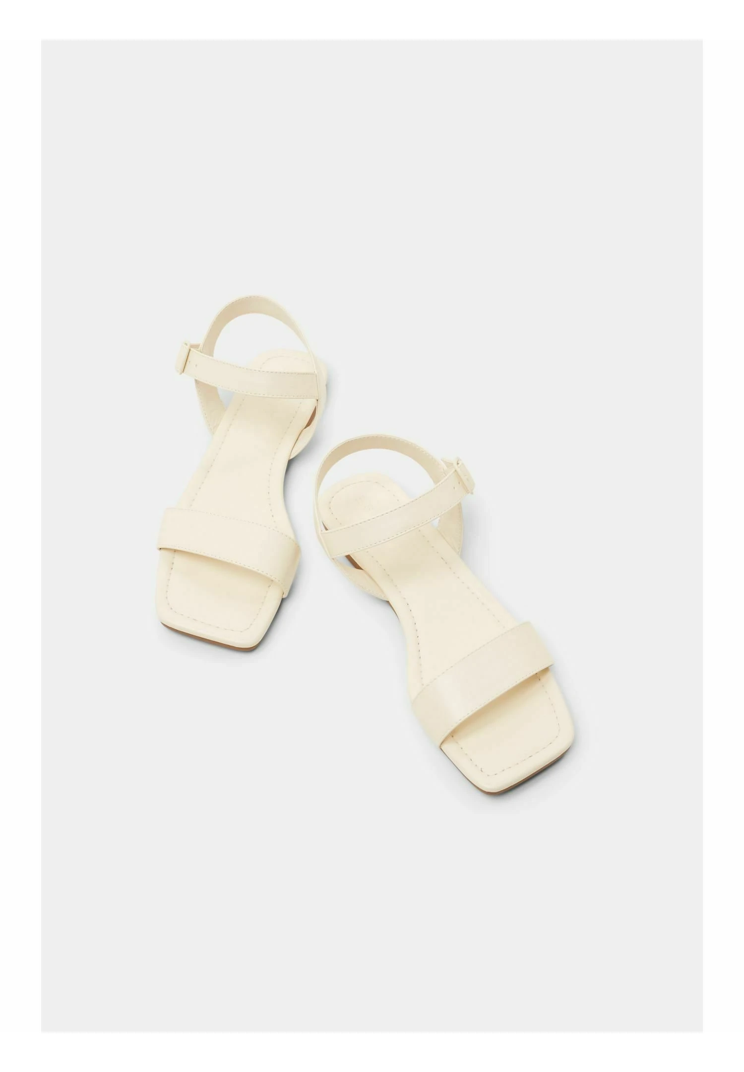 ESPRIT Sandalen - Off White 6 ESPRIT Sandalen - Off White - Afbeelding 4