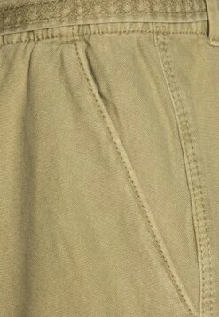 ESPRIT Shorts - Pistachio Green -Esprit 651fb0fe1eaf4e7689cdb2a7fdae908d