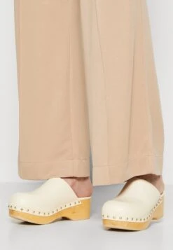 ESPRIT Pant - Broek - Taupe -Esprit 6d8118ea987f460295e18c265b51f1a4