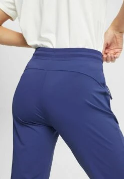 Im Jogger Stil - Trainingsbroek - Navy -Esprit 6f705225eaa545c2ad45f3446507f66e