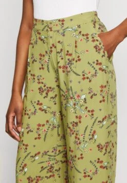 Edc By Esprit Palazzo - Broek - Pistachio Green -Esprit 744ec575171a4366b7320efbd2c56f08