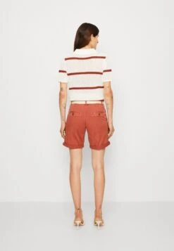 ESPRIT Shorts - Terracotta -Esprit 75ddd6bf11944863ab4defb40096fe3c