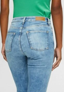 Edc By Esprit Stretch - Jeans Skinny Fit - Blue Light Washed -Esprit 796c97afa7d04dc4a44c284400af0d44