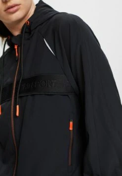 Trainingsvest - Black -Esprit 7c296df57240477d9a3a687f25ba3f22