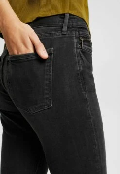 Edc By Esprit Straight Leg Jeans - Black Dark Washed 15 Edc By Esprit Straight Leg Jeans - Black Dark Washed -Esprit 93fe59d89aa54c64badf6fc5c255140e