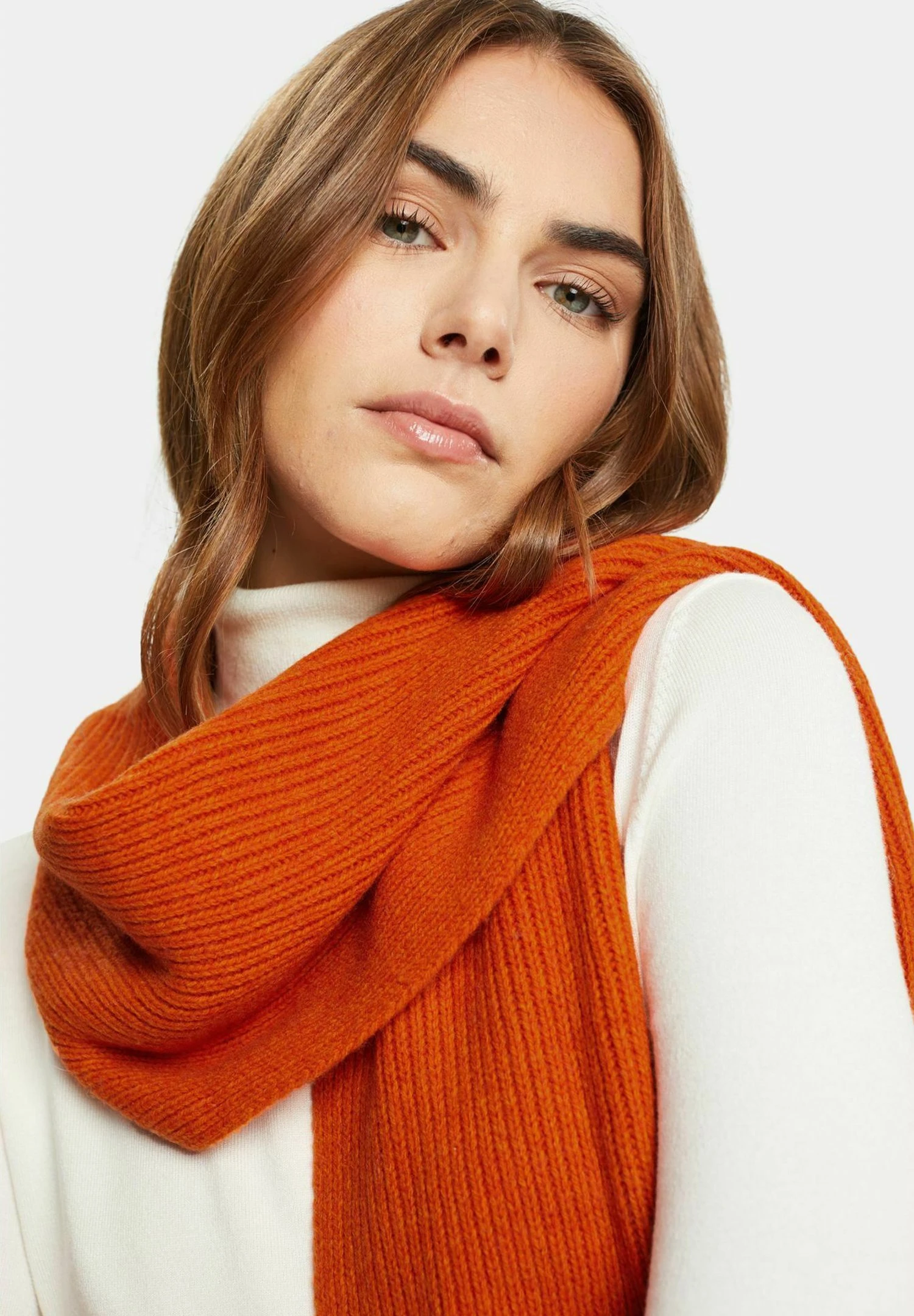 ESPRIT Sjaal - Golden Orange 4 ESPRIT Sjaal - Golden Orange - Afbeelding 2