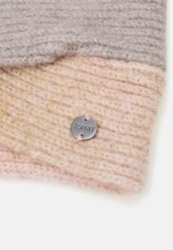 ESPRIT Oorwarmers - Light Pink -Esprit 9ebbcc4267744c27a807bc7618039bb7