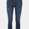 Edc By Esprit Capri - Jeansshort - Blue Dark Wash -Esprit a230e060e86e481e9d0fb811359489f6