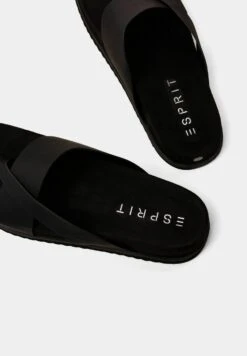 ESPRIT Mit Überkreuzten Riemen - Teensandalen - Black 15 ESPRIT Mit Überkreuzten Riemen - Teensandalen - Black -Esprit a530a2da8ef0498fa79eb2012713aed5