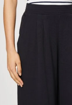 ESPRIT Solid - Broek - Black 13 ESPRIT Solid - Broek - Black -Esprit a6111b8c57d146f98c3aac3574924186