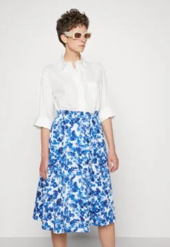 ESPRIT Sg-Ocs Stre - Maxirok - Ice 4 15 ESPRIT Sg-Ocs Stre - Maxirok - Ice 4 -Esprit b15156c4f1df49eab6be50b4683af1f7