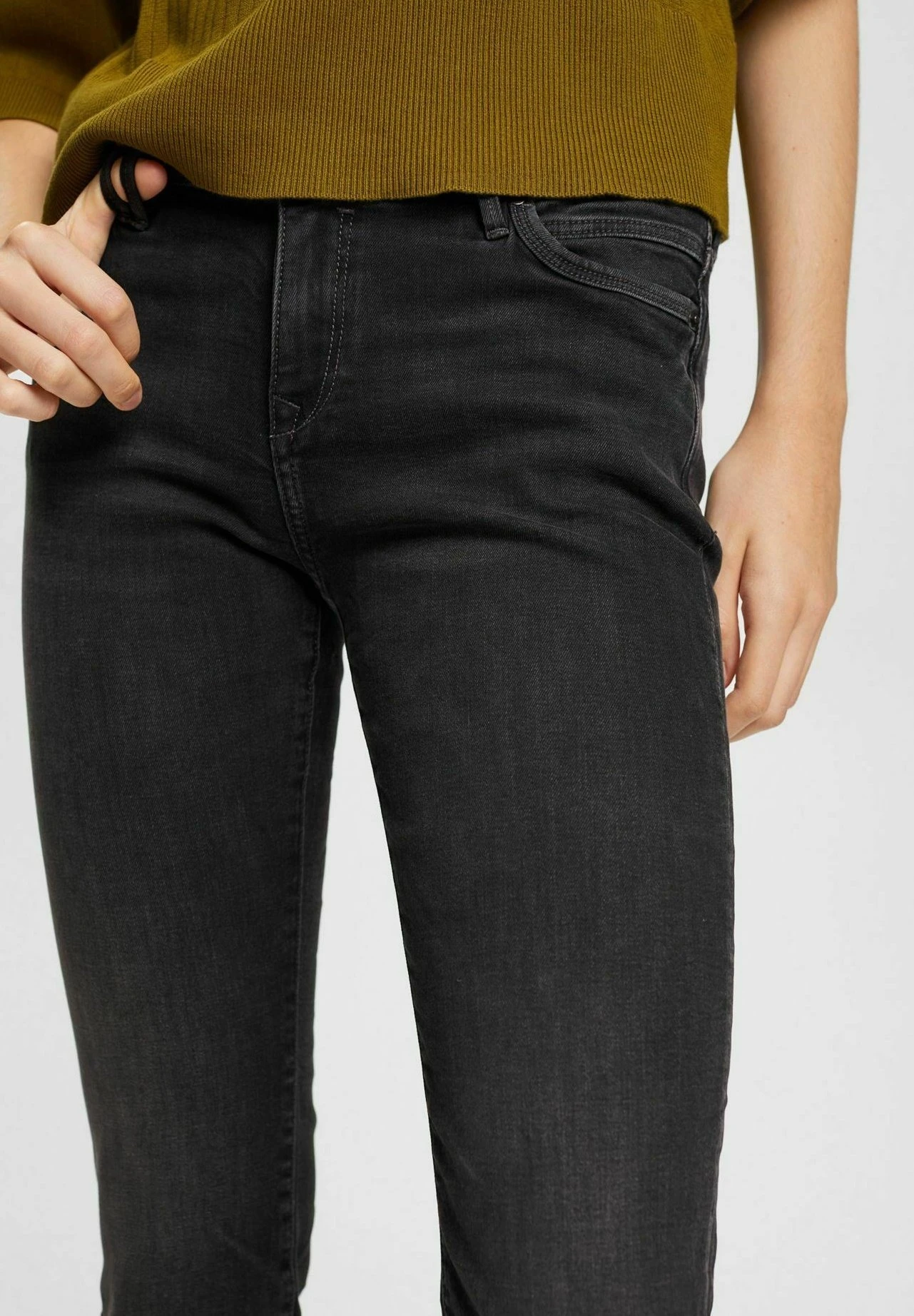 Edc By Esprit Straight Leg Jeans - Black Dark Washed 6 Edc By Esprit Straight Leg Jeans - Black Dark Washed - Afbeelding 4