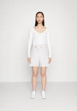 ESPRIT Pull On - Shorts - White -Esprit c5ed6d0533484dc1acaa798e877aeb6e