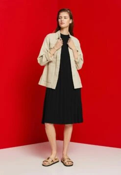 ESPRIT Ärmelloses Mit Rundhals - Gebreide Jurk - Black -Esprit c60eaf77e64a42d98af14246e0f22802