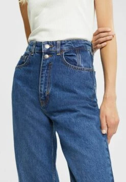 ESPRIT Flared Jeans - Blue Medium Washed -Esprit d3de927b7d454885b8343353fefa7f3d