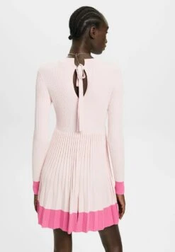 ESPRIT Mit Rundhals - Gebreide Jurk - Pink -Esprit d96feb9f6b134f3387899154a430fe55