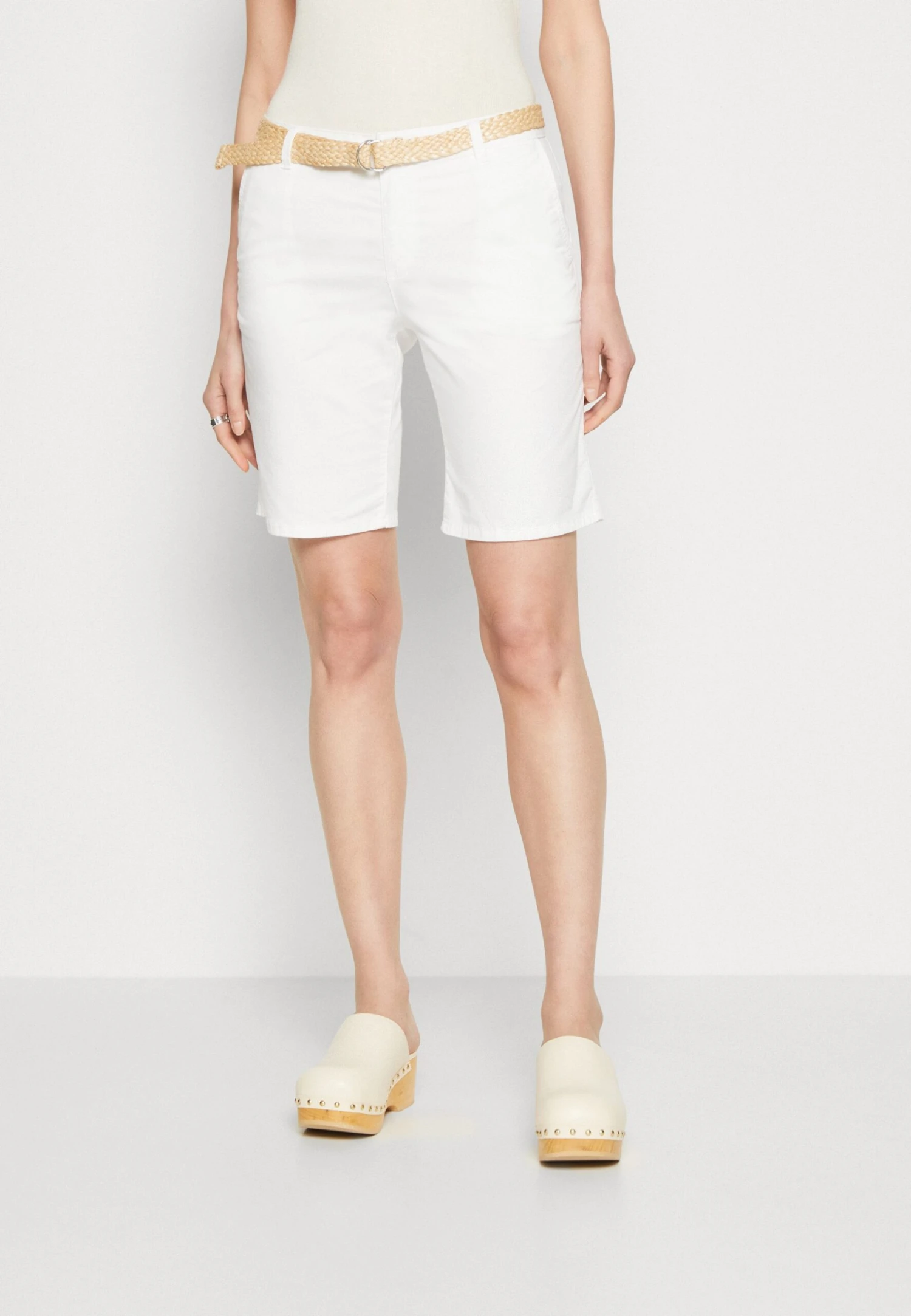 ESPRIT Chino - Shorts - White 3 ESPRIT Chino - Shorts - White