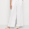 ESPRIT Broek - Offwhite -Esprit ddeaae363fe744709c1a6e2a9a5cdd5e