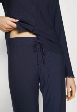 ESPRIT Soft Stripes Longsleeve Long Pants - Pyjama - Navy -Esprit e023a21e1fb242a0aa6f87ee6d21cfe9