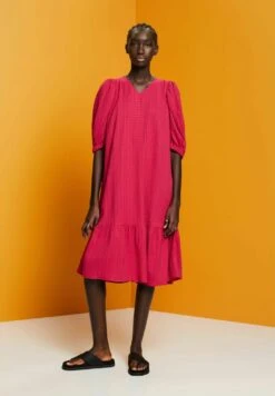 Edc By Esprit Strukturiertes- Jurk - Dark Pink -Esprit e2d86bf6fb2a4780b611742f5a47a5ce