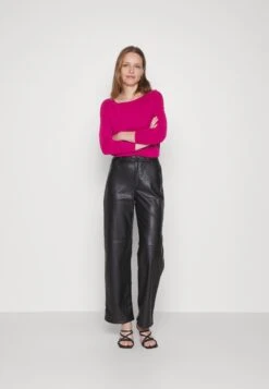 ESPRIT Boat Neck- Longsleeve - Cherry Red -Esprit e6913b2857fa4096951ebe97636ce9d8