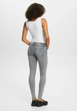 ESPRIT Jeans Skinny Fit - Grey Medium Washed -Esprit ea5c945227c246f98976cabbee25b306