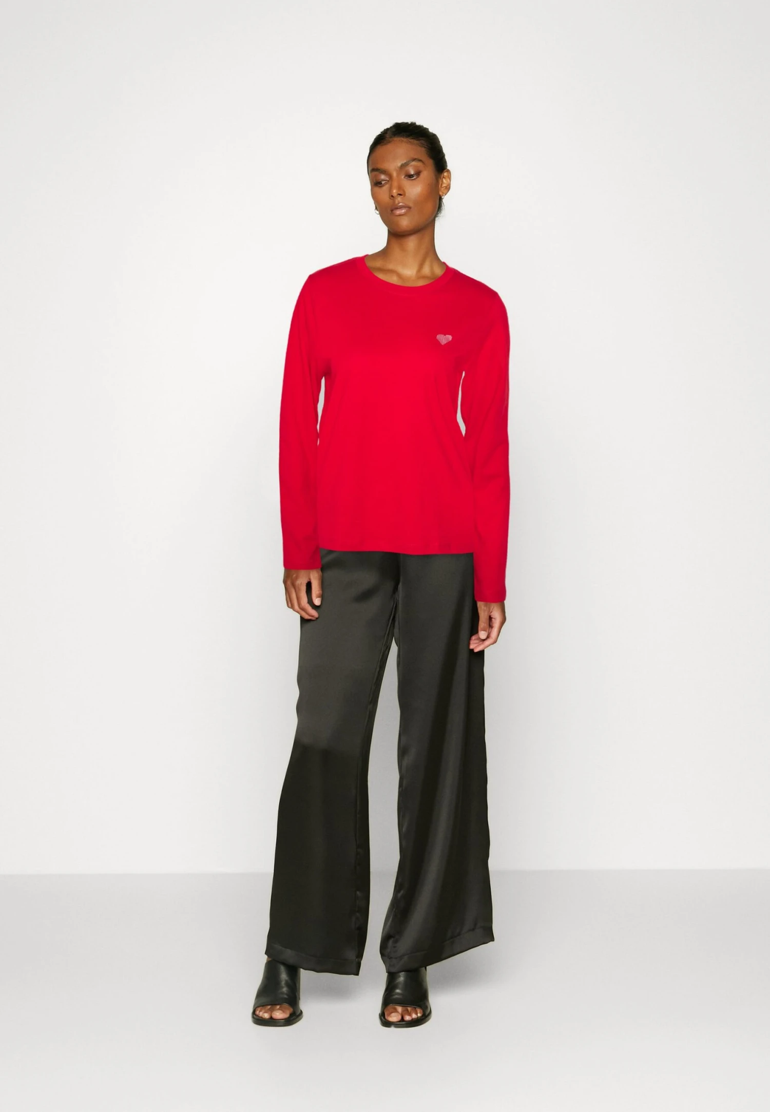 Edc By Esprit Tee - Longsleeve - Dark Red 4 Edc By Esprit Tee - Longsleeve - Dark Red - Afbeelding 2