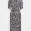 ESPRIT Dress Midi Print - Blousejurk - Black 2 ESPRIT Dress Midi Print - Blousejurk - Black -Esprit f21b69ee457a41209afaadc68ef195f7