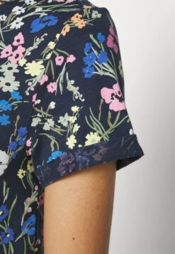 ESPRIT Core Tee - T-Shirt Print - Navy -Esprit f7ba07e5290c44d0a9bc383f5cb76802