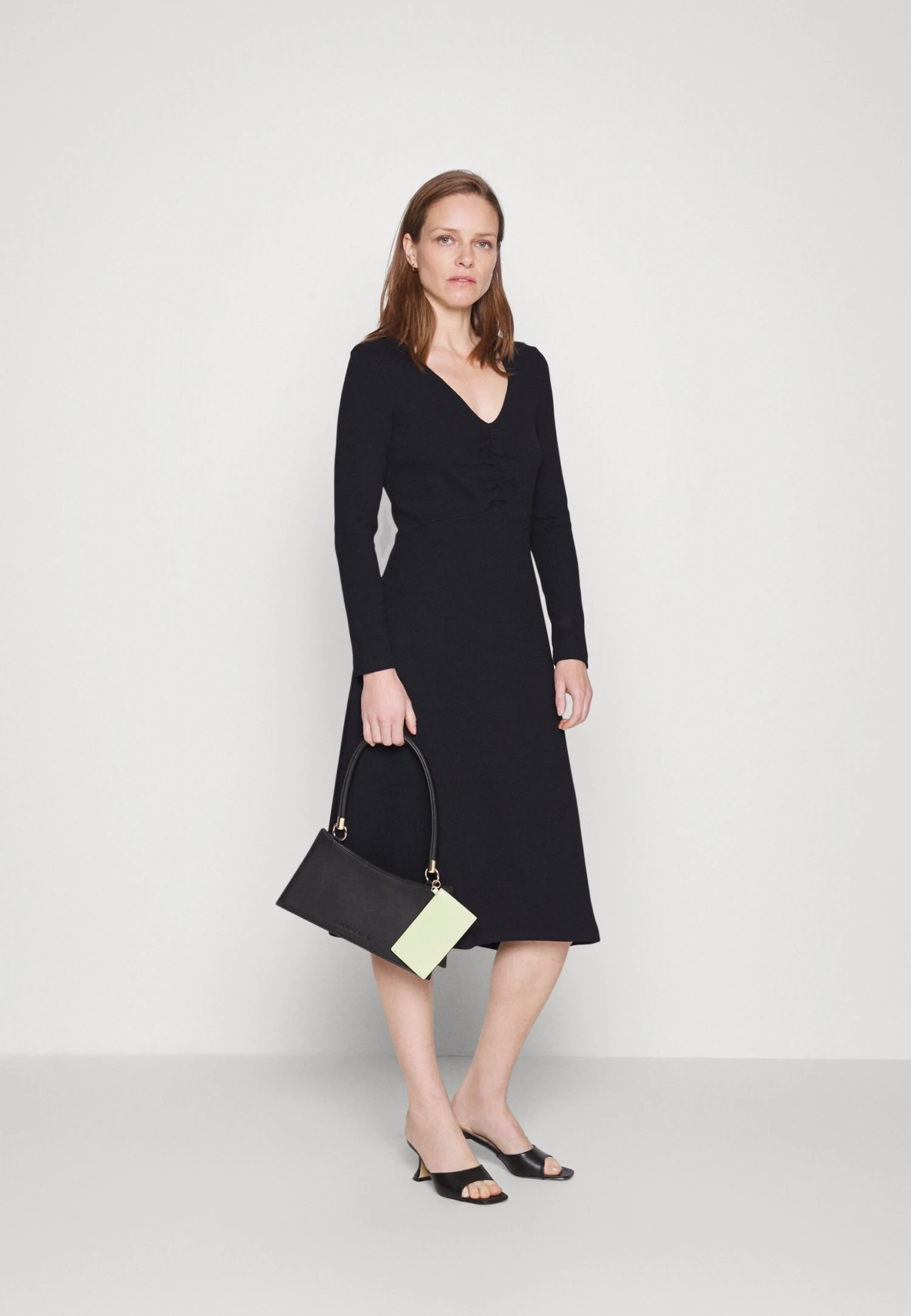 ESPRIT Bubble Dress - Jurk - Black 4 ESPRIT Bubble Dress - Jurk - Black - Afbeelding 2